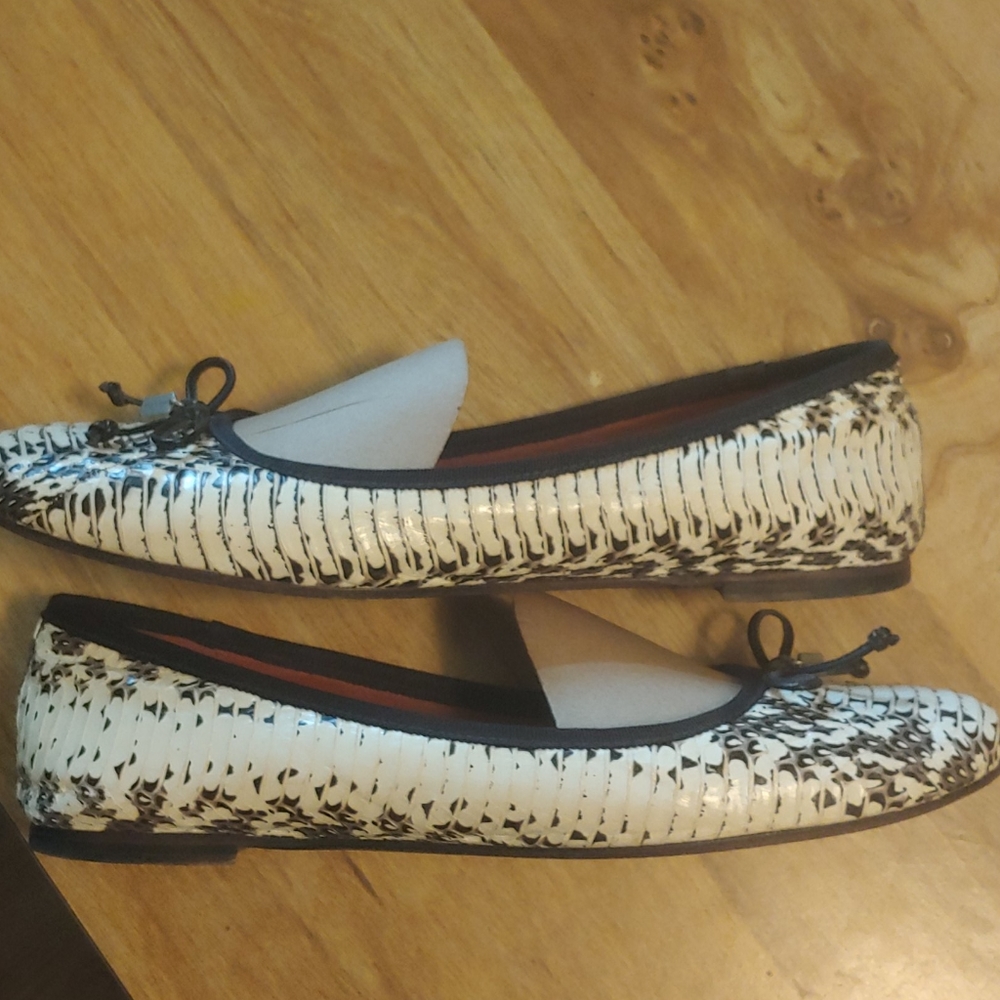 Coach Lola leather ballet flat in black white snake/python animal print - Picture 7 of 14
